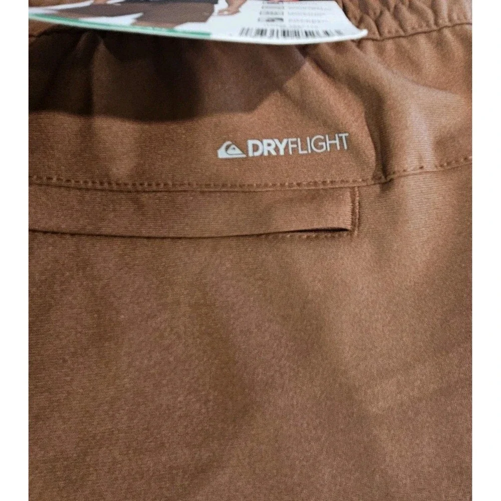 QuicksilverMen's‎ Shorts /Size XL/ Brown / 4-Way Stretch & Moisture Wicking /New
